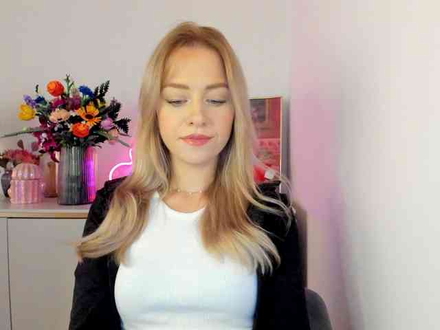 CindyGlam webcam