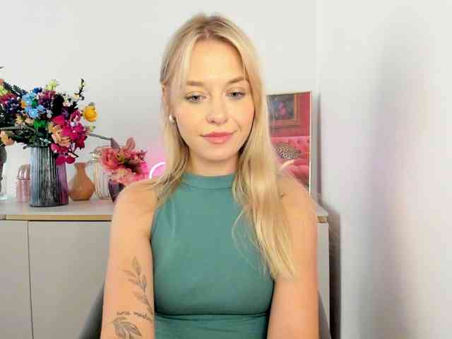 CindyGlam webcam