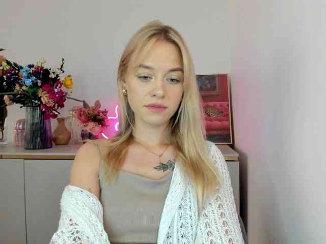 CindyGlam webcam