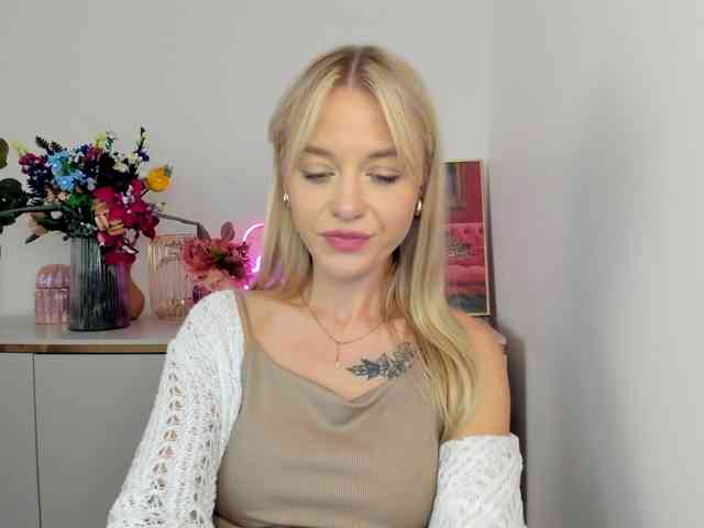 CindyGlam webcam