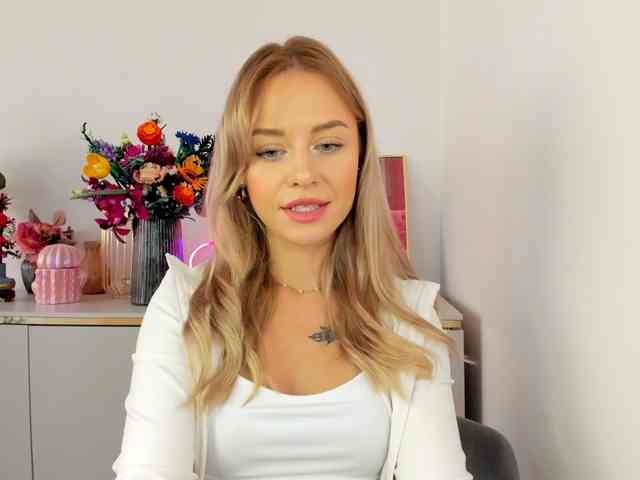 CindyGlam webcam
