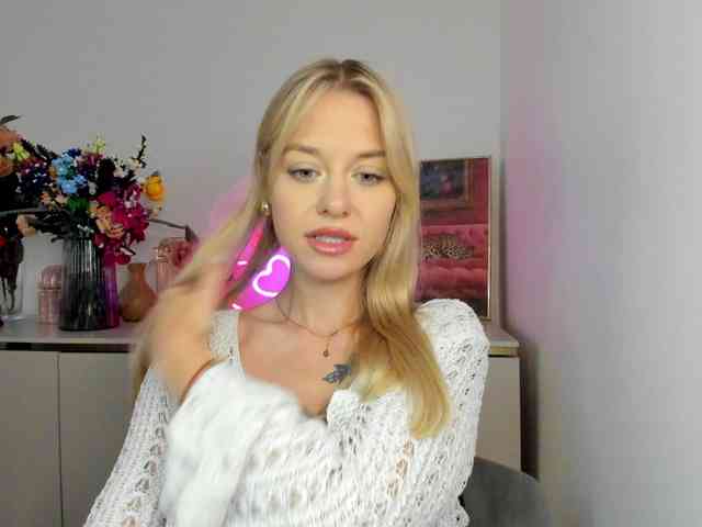 CindyGlam webcam