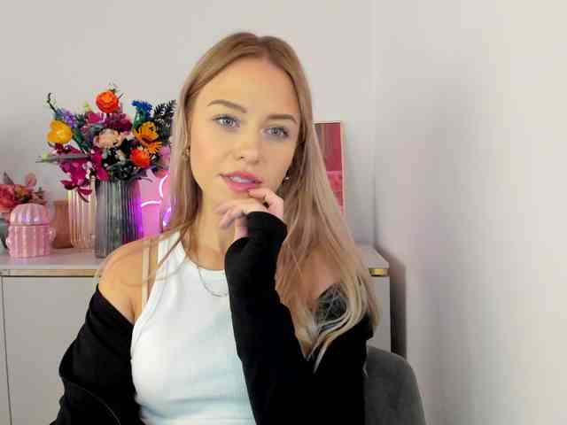 CindyGlam webcam