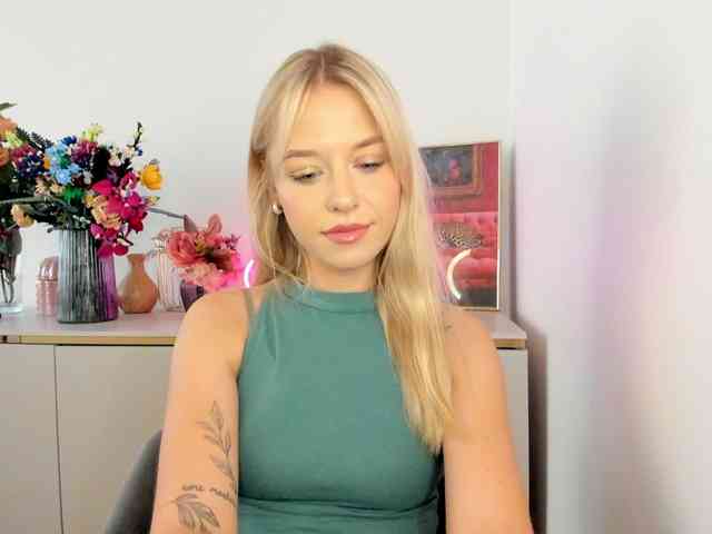 CindyGlam webcam