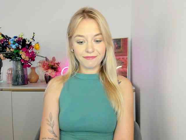 CindyGlam webcam