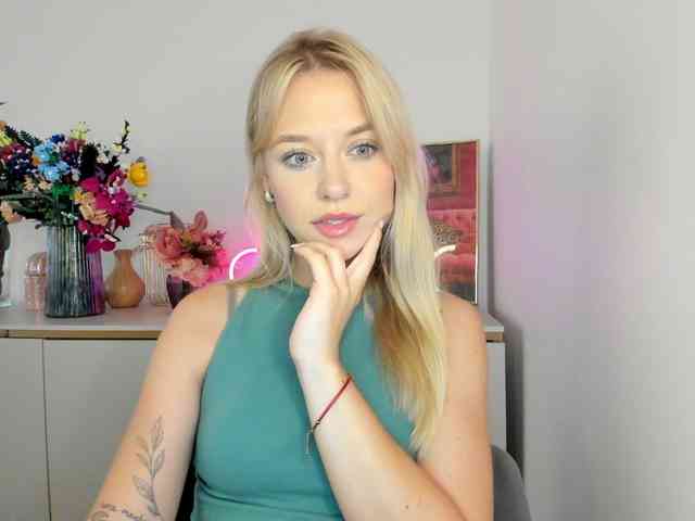 CindyGlam webcam