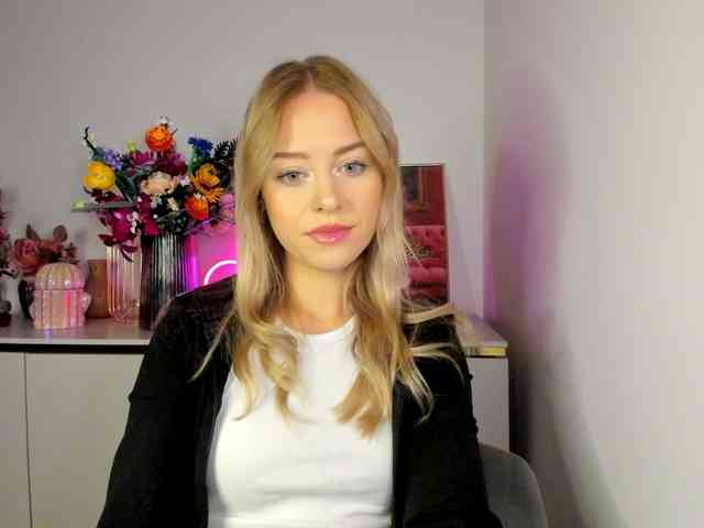 CindyGlam webcam