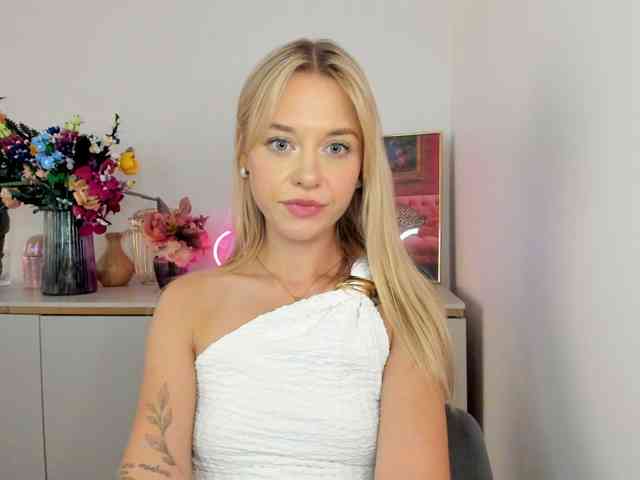CindyGlam webcam