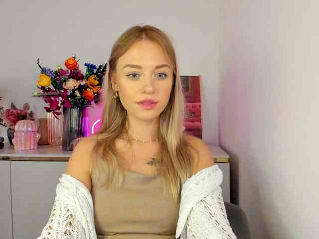 CindyGlam webcam
