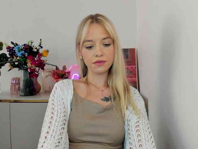 CindyGlam webcam