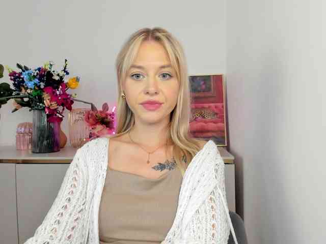 CindyGlam webcam