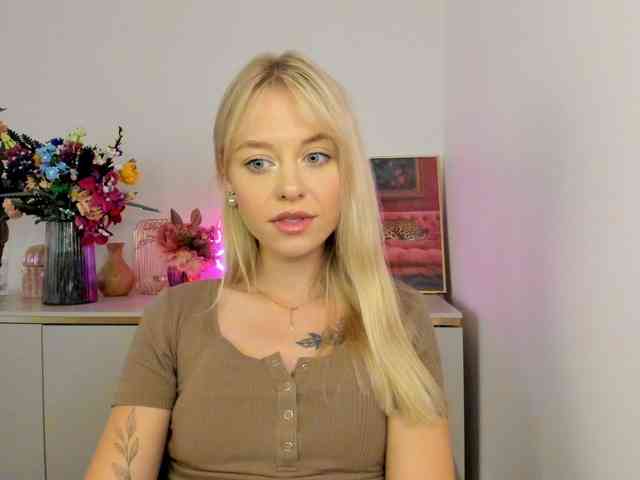 CindyGlam webcam
