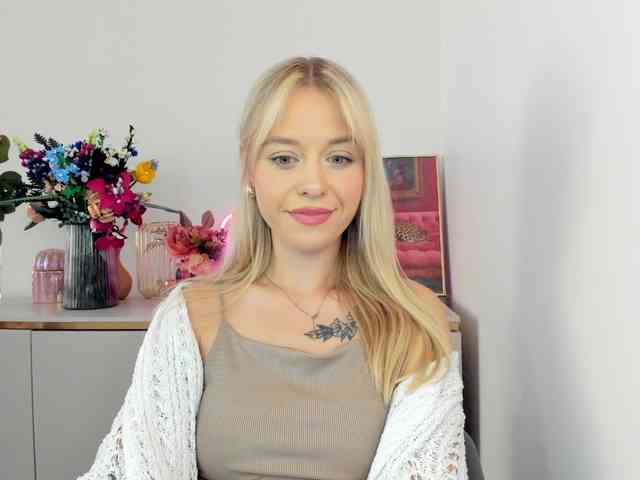 CindyGlam webcam