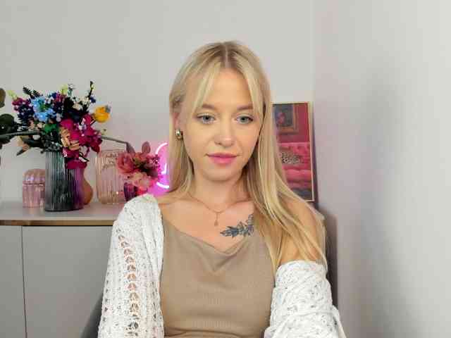 CindyGlam webcam