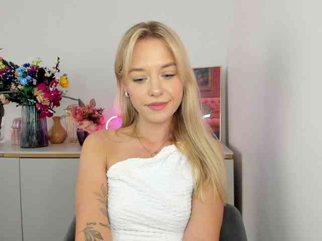 CindyGlam webcam