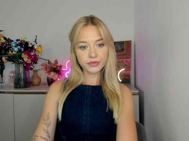 CindyGlam webcam