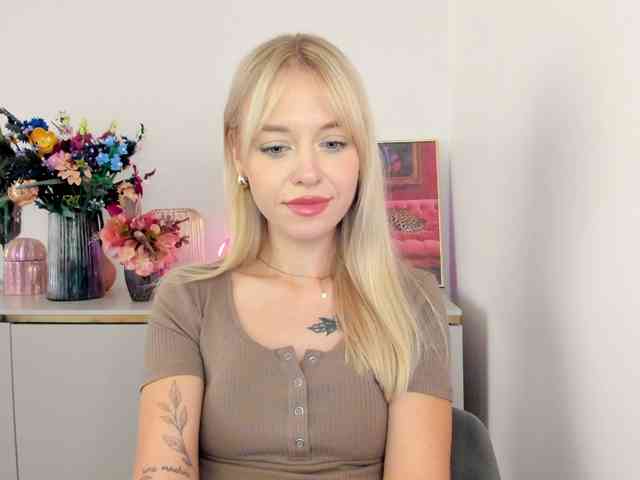 CindyGlam webcam