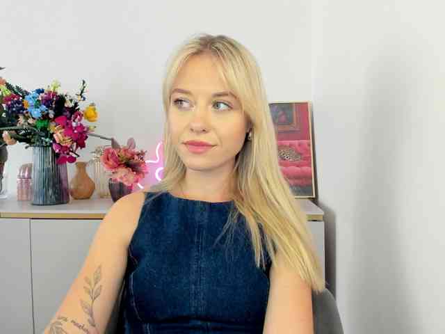CindyGlam webcam