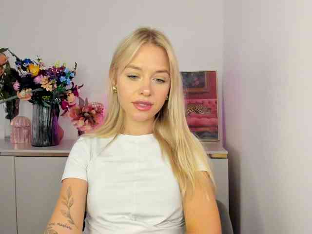 CindyGlam webcam