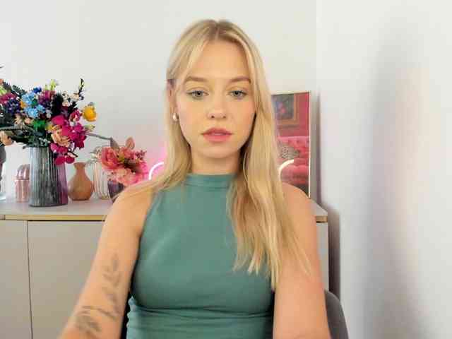CindyGlam webcam