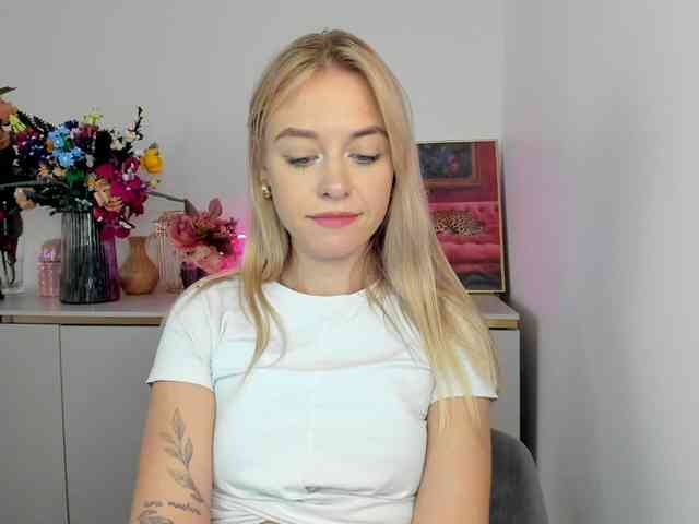 CindyGlam webcam