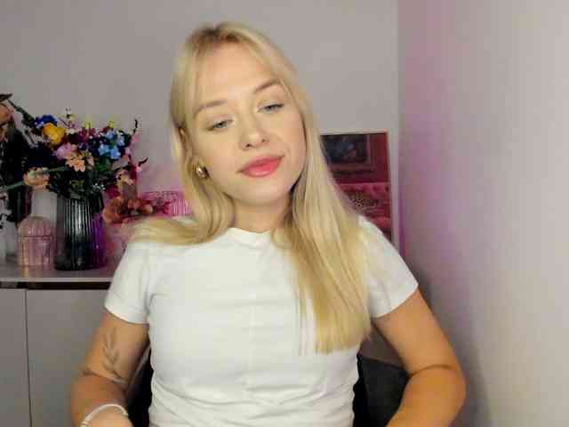 CindyGlam webcam