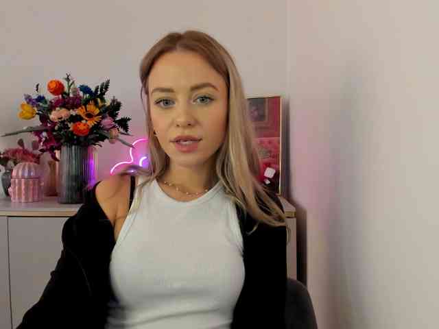CindyGlam webcam