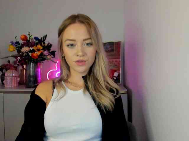 CindyGlam webcam