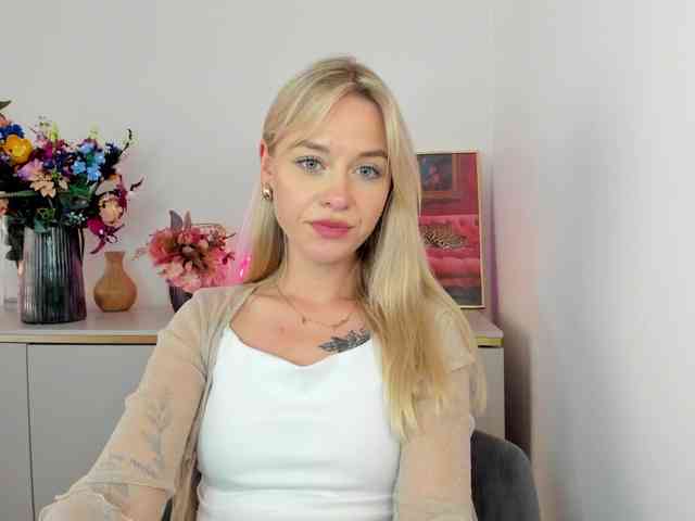 CindyGlam webcam