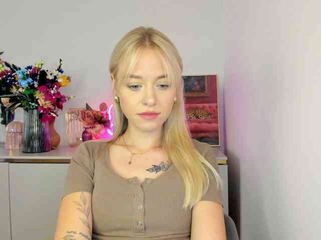 CindyGlam webcam