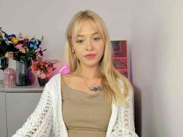 CindyGlam webcam