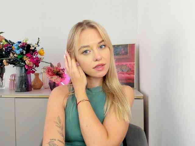 CindyGlam webcam