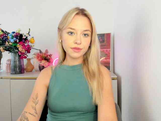 CindyGlam webcam