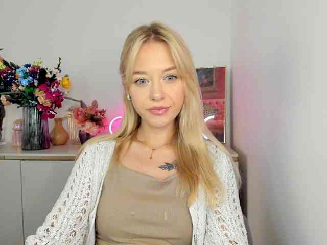 CindyGlam webcam