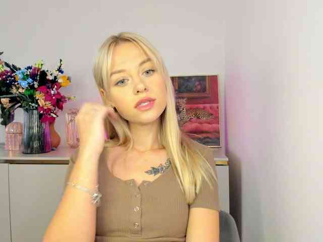 CindyGlam webcam