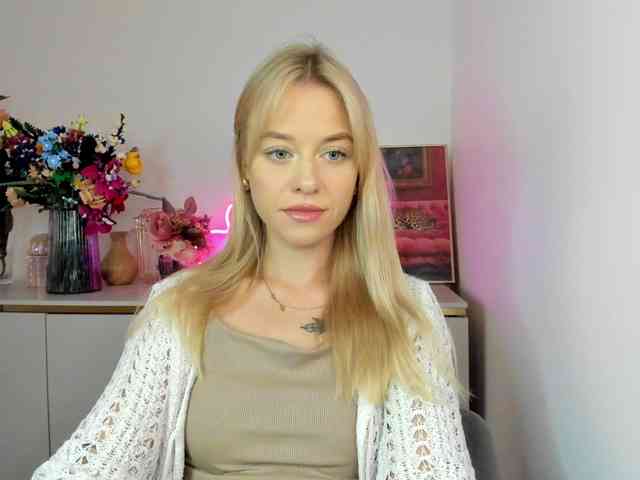 CindyGlam webcam