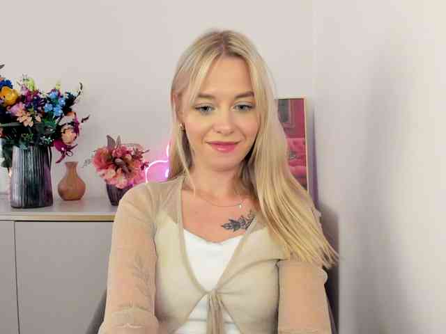 CindyGlam webcam