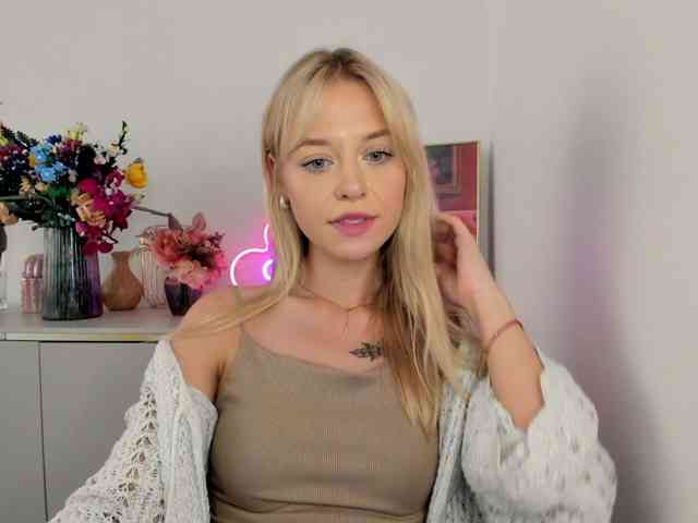 CindyGlam webcam