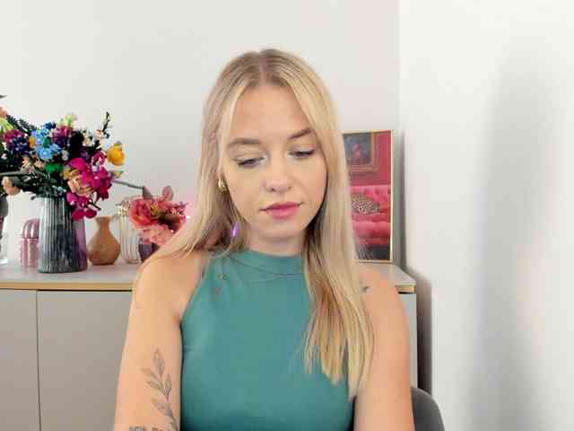 CindyGlam webcam