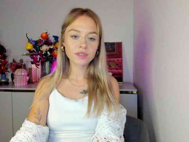 CindyGlam webcam