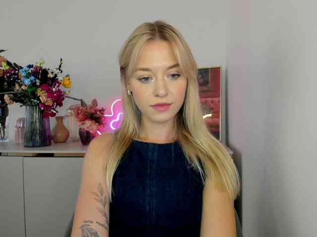 CindyGlam webcam