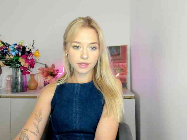 CindyGlam webcam
