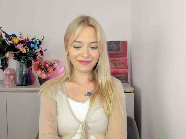 CindyGlam webcam