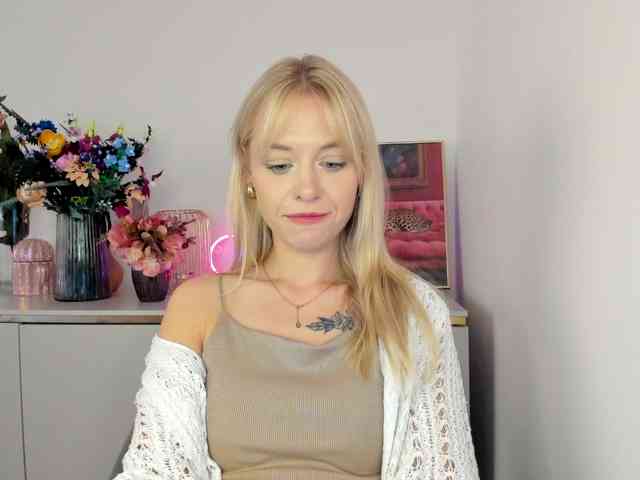 CindyGlam webcam