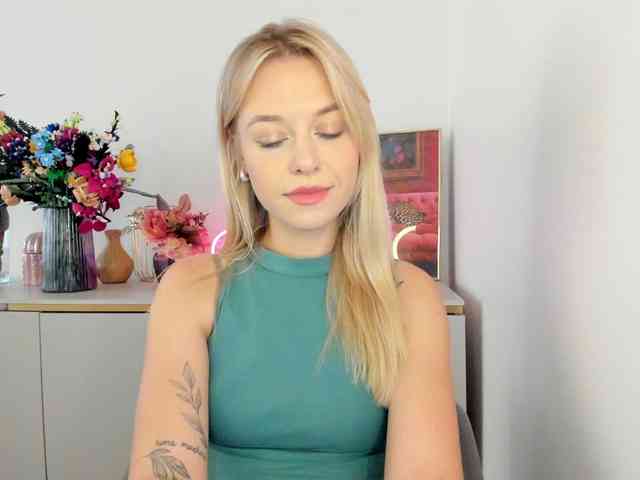 CindyGlam webcam