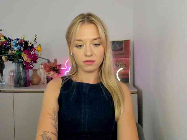 CindyGlam webcam