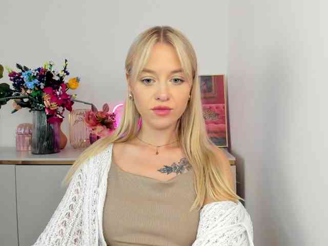 CindyGlam webcam