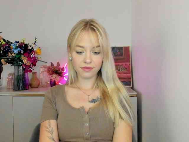 CindyGlam webcam