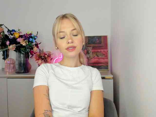 CindyGlam webcam