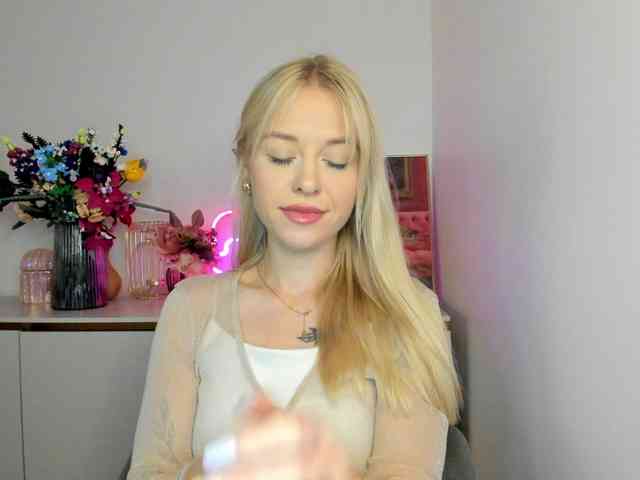 CindyGlam webcam
